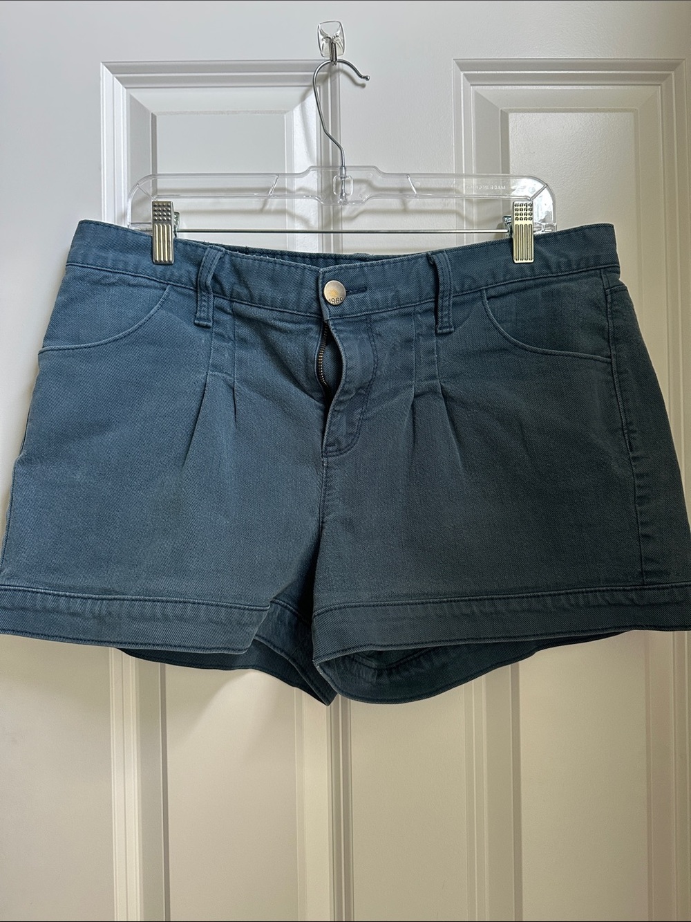 GAP Women's Pleated Shorts in Slate Blue
